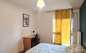 Chambre Dans Un Appartement En Colocation